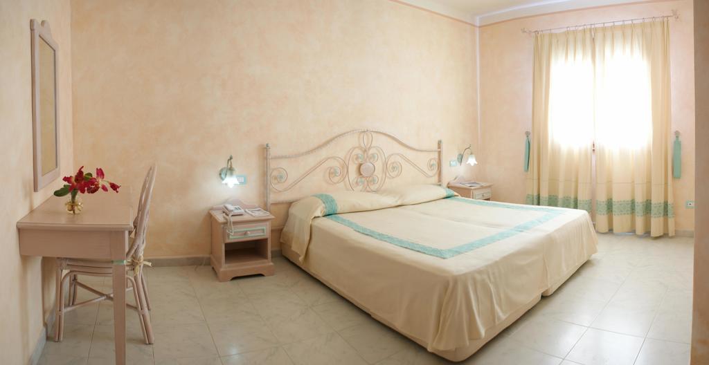 Residence Riva Azzurra Cannigione Zewnętrze zdjęcie