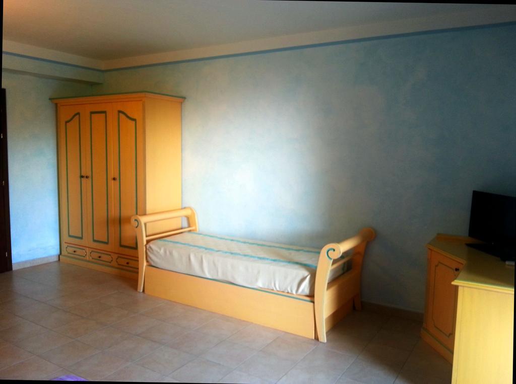 Residence Riva Azzurra Cannigione Zewnętrze zdjęcie