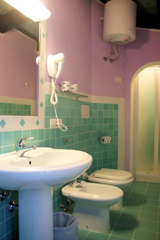 Residence Riva Azzurra Cannigione Pokój zdjęcie