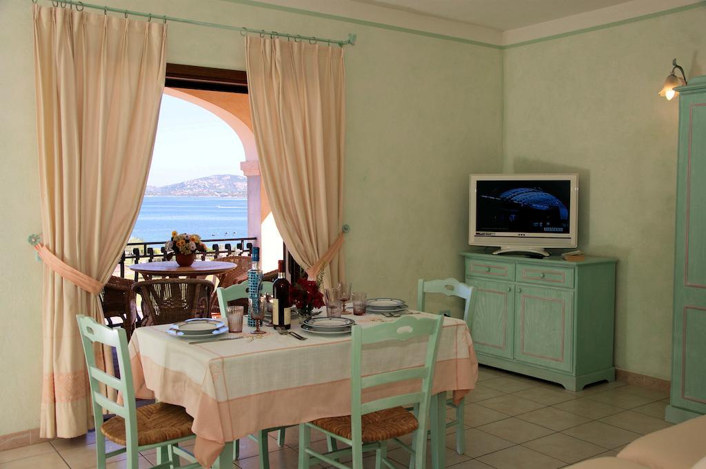Residence Riva Azzurra Cannigione Pokój zdjęcie