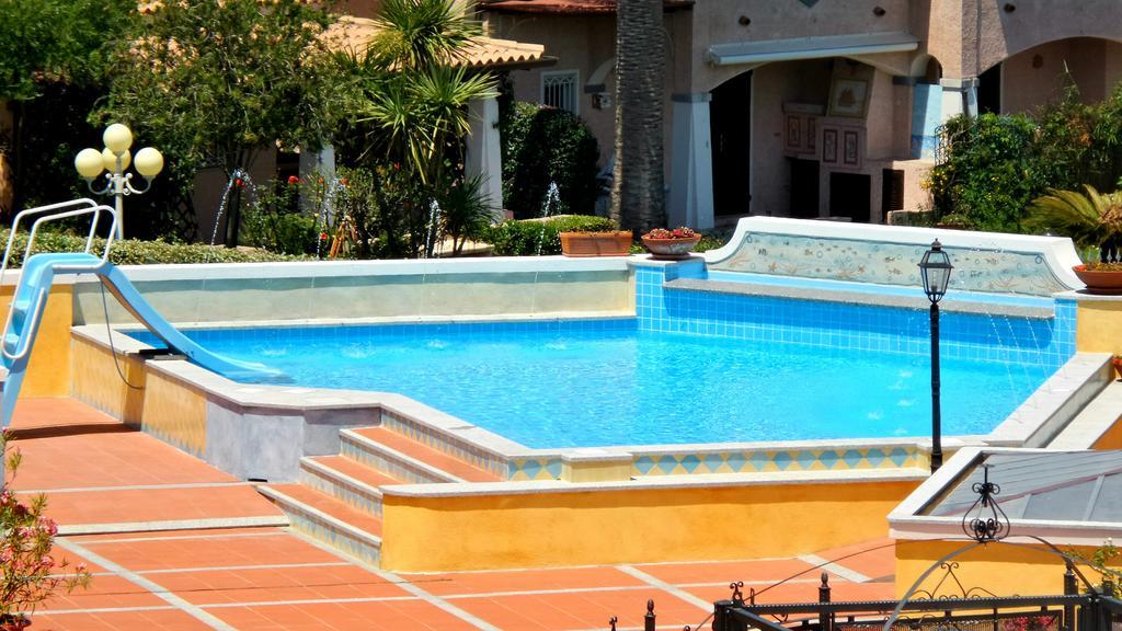 Residence Riva Azzurra Cannigione Zewnętrze zdjęcie